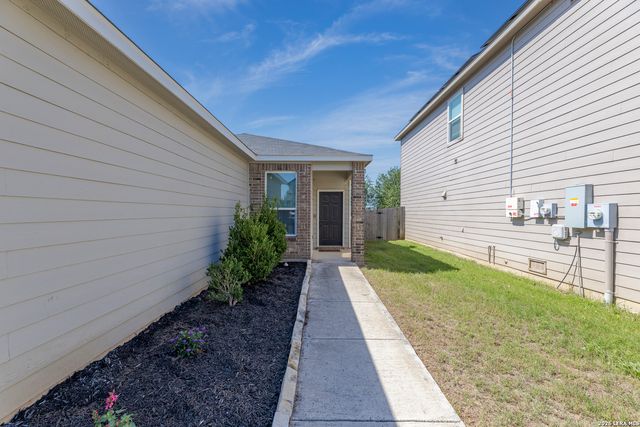 6818 BELTRAN PASS, San Antonio, TX 78252