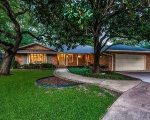 4430 Briar Creek Lane, Dallas, TX 75214