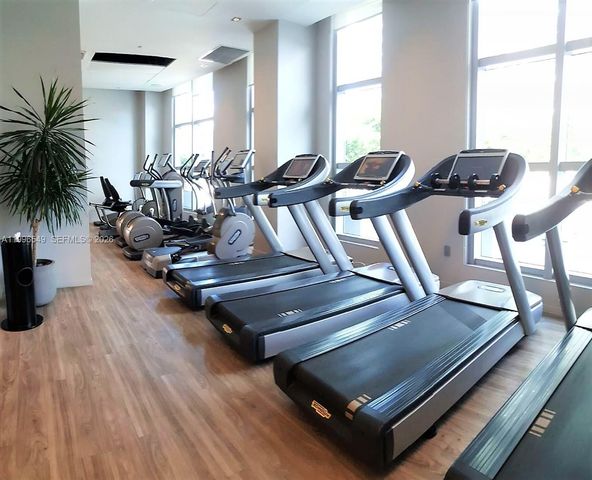 1100 S Miami Ave 1906, Miami, FL 33130