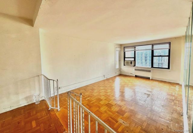 98-22 63rd Drive 7B, Rego Park, NY 11374