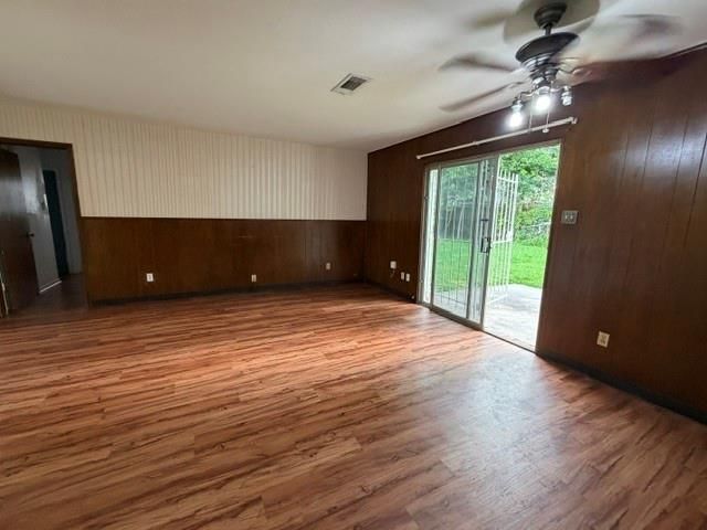 4142 Brookston Street, Houston, TX 77045