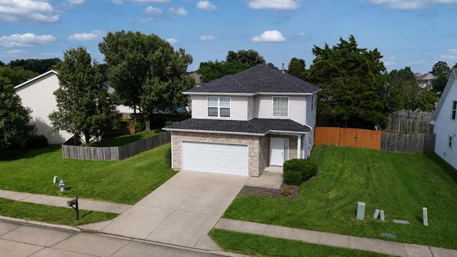 4006 MEADOW VIEW DR, Columbia, MO 65201