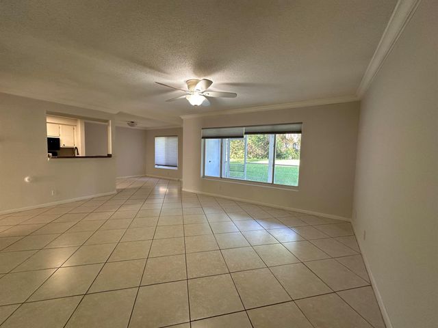815 W Boynton Beach Boulevard 16-104, Boynton Beach, FL 33426