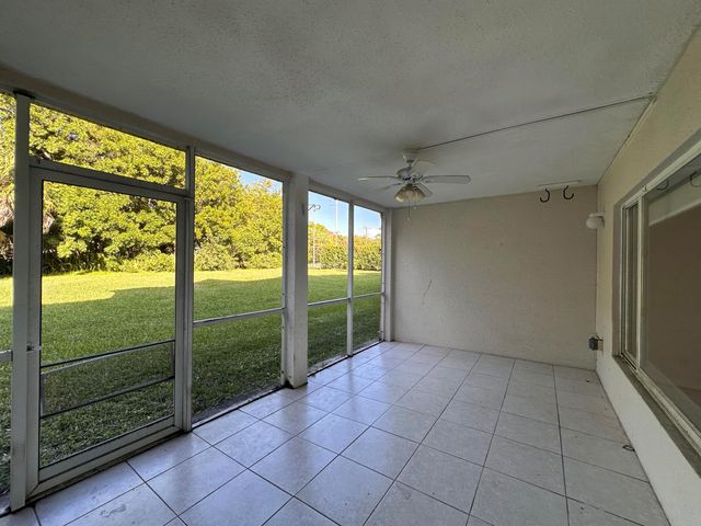 815 W Boynton Beach Boulevard 16-104, Boynton Beach, FL 33426