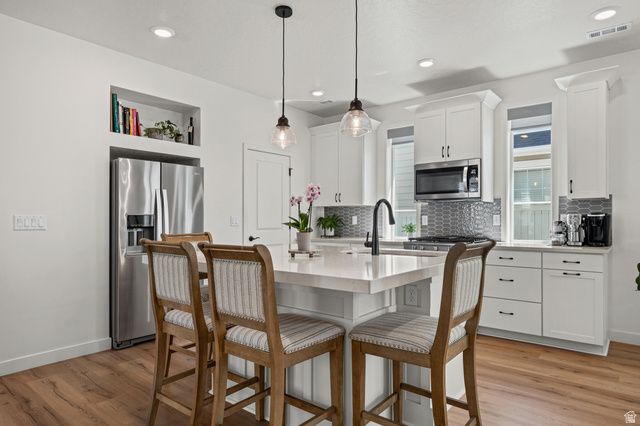 6023 W MOUNT AIRY DR, South Jordan, UT 84009