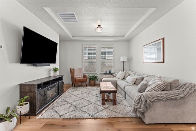 6023 W MOUNT AIRY DR, South Jordan, UT 84009