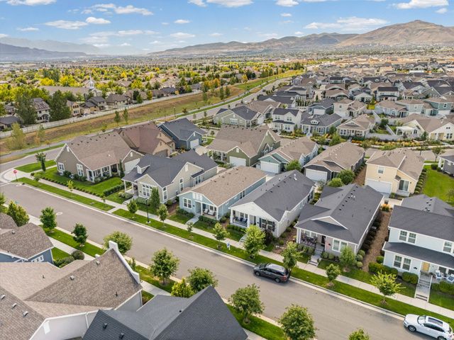 6023 W MOUNT AIRY DR, South Jordan, UT 84009