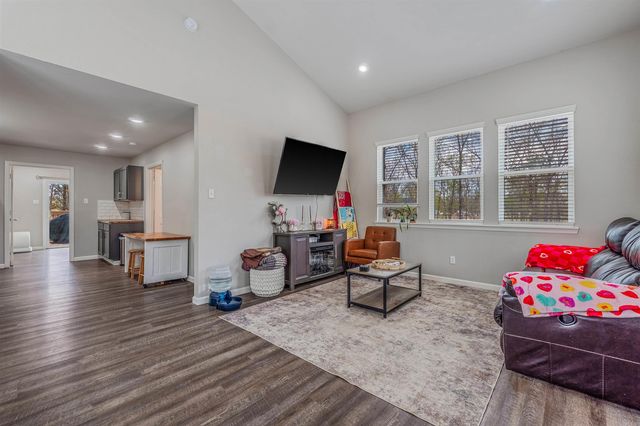 2 Ole Taylor Cove, Cabot, AR 72023