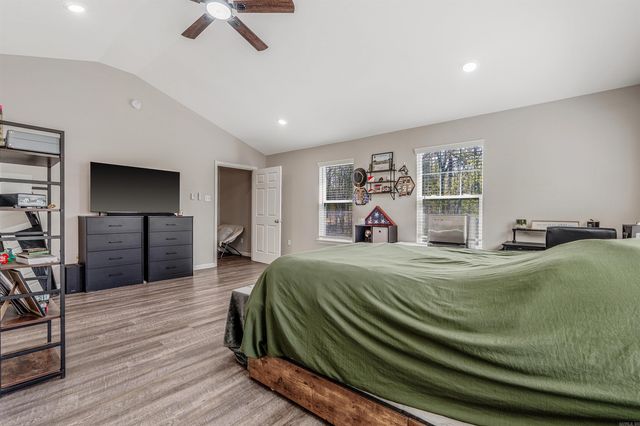 2 Ole Taylor Cove, Cabot, AR 72023