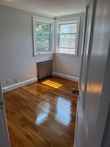 7 Wilmington Ave 7, Boston, MA 02124