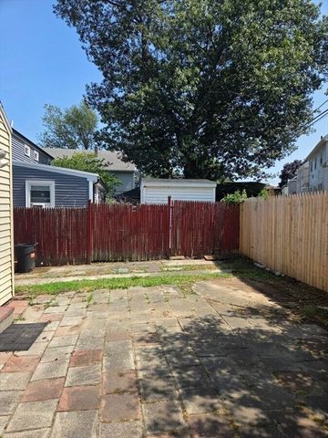 7 Wilmington Ave 7, Boston, MA 02124