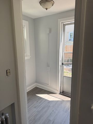 7 Wilmington Ave 7, Boston, MA 02124