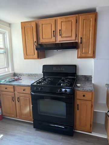7 Wilmington Ave 7, Boston, MA 02124