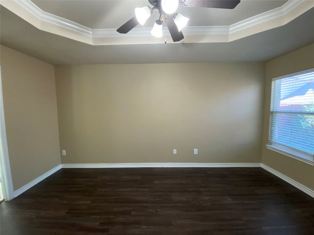 2745 Treasure Cove Drive, Lewisville, TX 75056