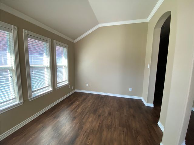 2745 Treasure Cove Drive, Lewisville, TX 75056