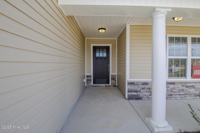 140 Sanctuary Street, Jacksonville, NC 28546