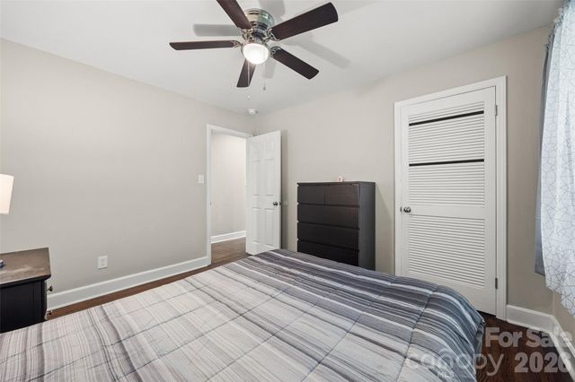 4448 Ridge Valley Drive, Charlotte, NC 28208