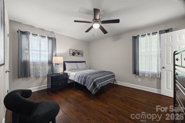 4448 Ridge Valley Drive, Charlotte, NC 28208