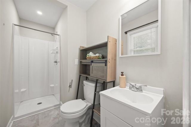 4448 Ridge Valley Drive, Charlotte, NC 28208