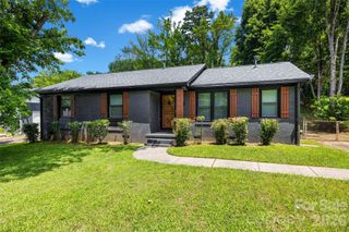 4448 Ridge Valley Drive, Charlotte, NC 28208