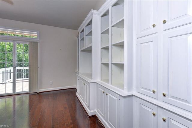 6659 Rexford LN, Williamsburg, VA 23188