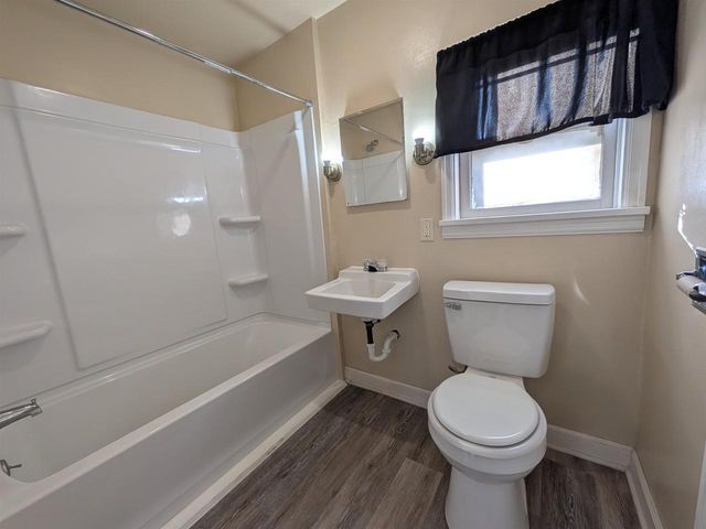 311 SECOND STREET, Rosholt, WI 54473