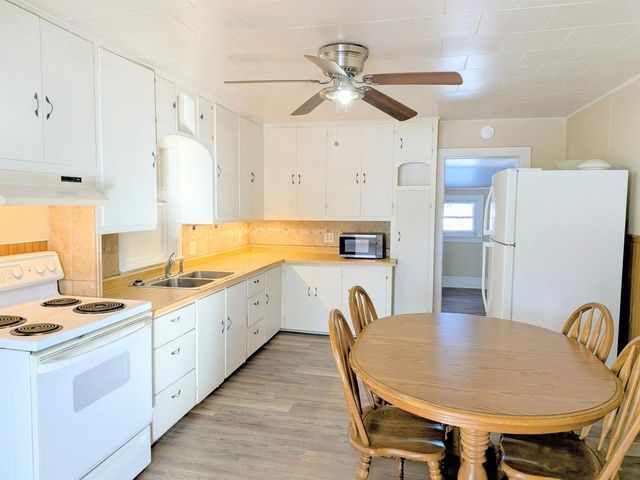 311 SECOND STREET, Rosholt, WI 54473