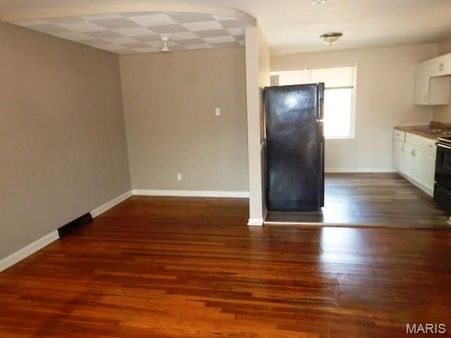 2345 Berwyn Drive, St Louis, MO 63136
