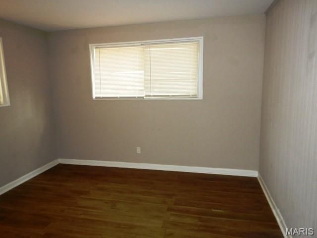 2345 Berwyn Drive, St Louis, MO 63136
