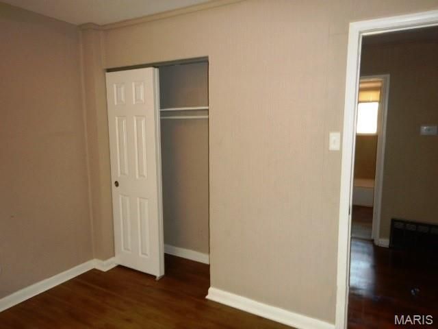 2345 Berwyn Drive, St Louis, MO 63136