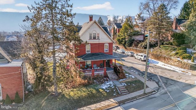 624 BELLEFONTE AVE, Lock Haven, PA 17745