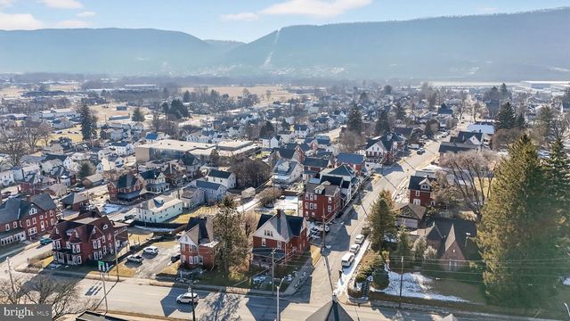 624 BELLEFONTE AVE, Lock Haven, PA 17745