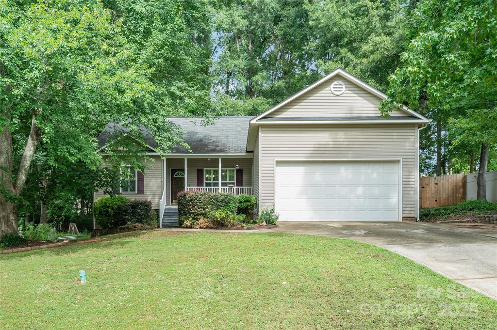 123 Scotch Pine Drive, York, SC 29745