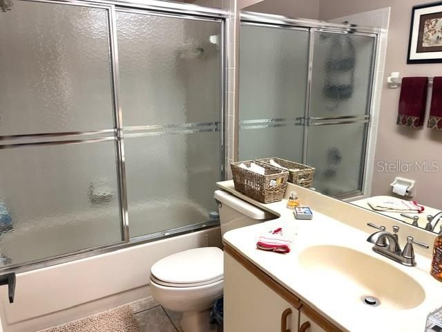 6713 STONE RIVER RD 203, Bradenton, FL 34203