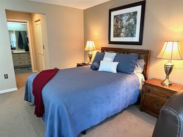 6713 STONE RIVER RD 203, Bradenton, FL 34203