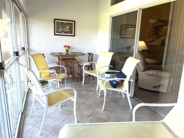 6713 STONE RIVER RD 203, Bradenton, FL 34203