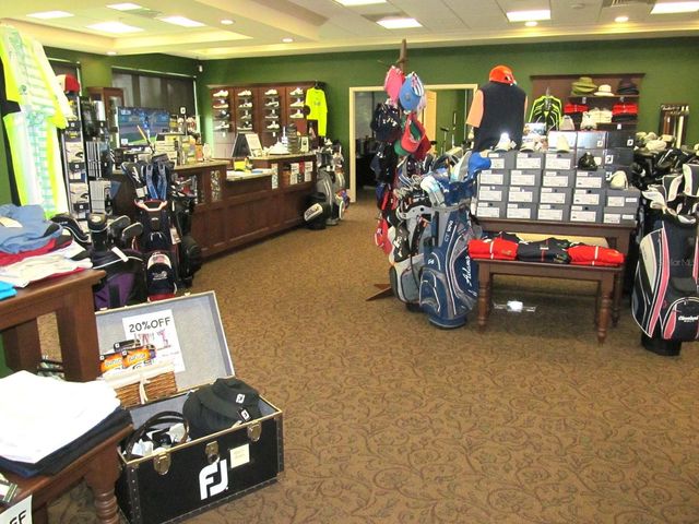 6713 STONE RIVER RD 203, Bradenton, FL 34203