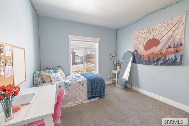 118 S Hidden Valley Road, Rexburg, ID 83440
