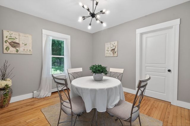26 Rob Roy Rd, Worcester, MA 01602