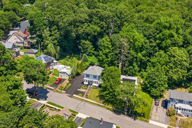 26 Rob Roy Rd, Worcester, MA 01602
