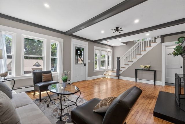26 Rob Roy Rd, Worcester, MA 01602