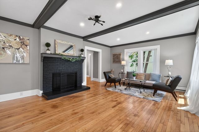 26 Rob Roy Rd, Worcester, MA 01602