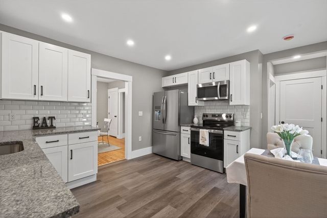 26 Rob Roy Rd, Worcester, MA 01602