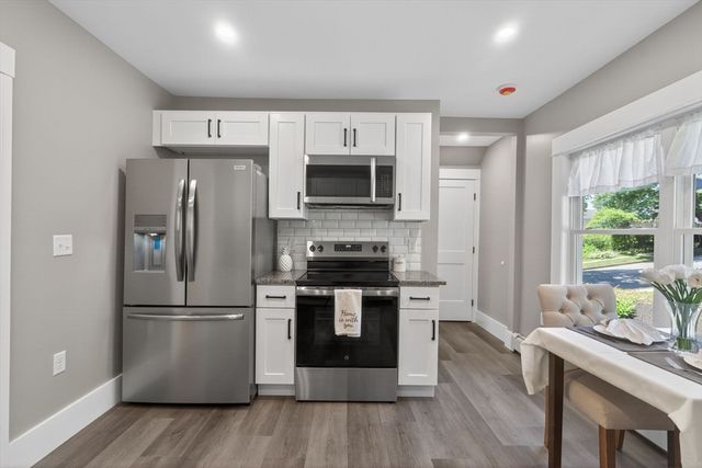 26 Rob Roy Rd, Worcester, MA 01602