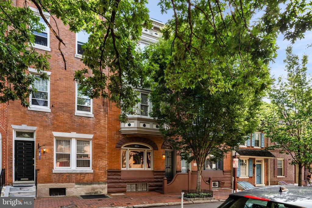 434 SPRUCE ST, PHILADELPHIA, PA 19106 — photo 2
