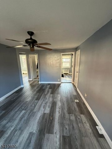 12 A Carolyn Terrace 12, Roselle Boro, NJ 07203