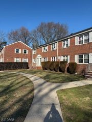 12 A Carolyn Terrace 12, Roselle Boro, NJ 07203