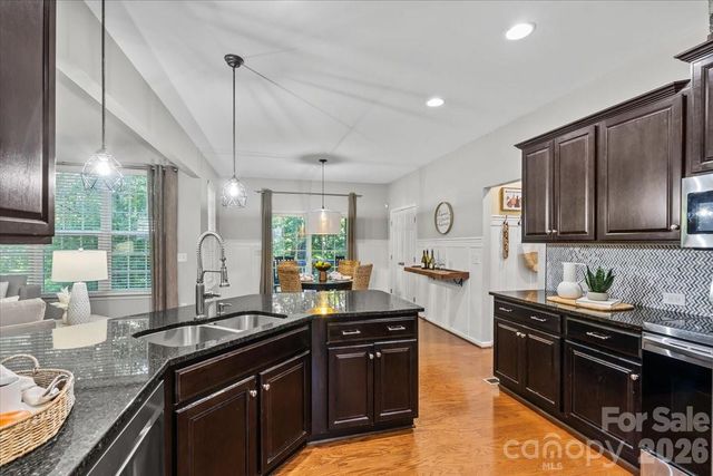 1135 Brookdale Lane, Stanley, NC 28164