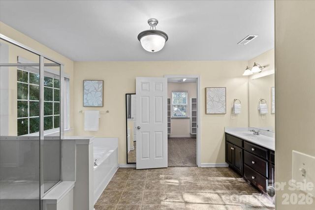 1135 Brookdale Lane, Stanley, NC 28164