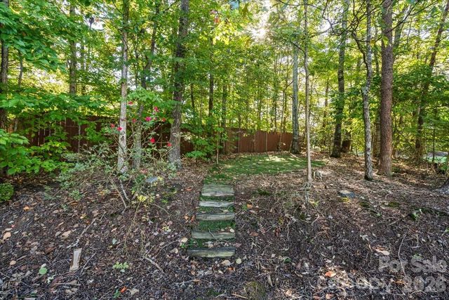1135 Brookdale Lane, Stanley, NC 28164